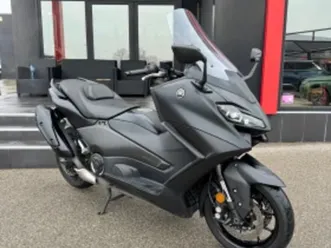 yamaha t-max 560i-abs-tcs-keyless-като нов