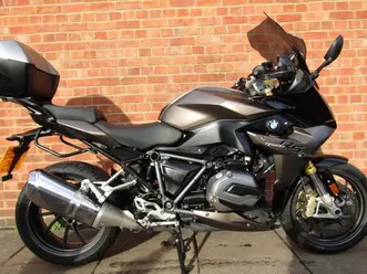 bmw r 1200 rs sports se , one former keeper , service history mot 1 year .