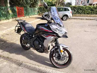 kawasaki versys 650 argento