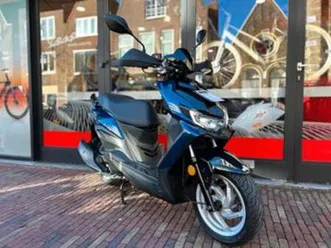 sym jet4 rx | 2024 | 8301km eerste eigenaar — scooters | sym — marktplaats