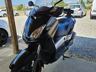 yamaha x-max 250 →