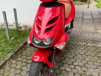 aprilia sr 50 ditech / roller /