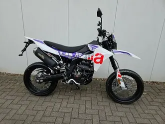 aprilia sx 125 sofort lieferbar!