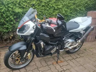 aprilia tuono 1000 rr