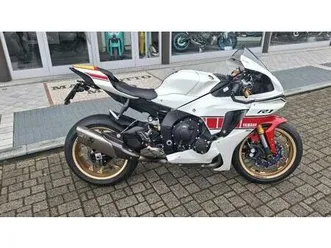 vendo yamaha yzf r1 world gp 60th anniversary (2022 - 23) usata a villanova mondovi' (codice 9922508) - moto.it