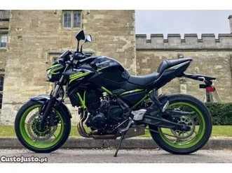 kawasaki z 650 (( 7,400 kms )) nacional