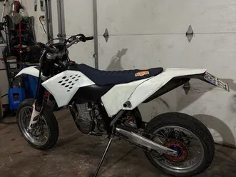 täysin toimiva, vähän ajettu!