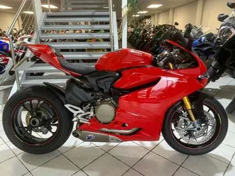 ducati panigale 1199 s 2015 with termignoni exhausts