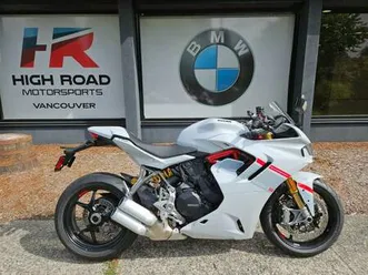 2024 ducati supersport s demo - high road vancouver
