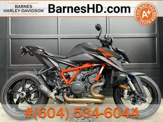 2024 ktm 1390 super duke r evo bike: low low kms, near-new!