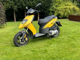 piaggio typhoon / tph 125 1.hand