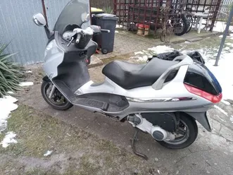 skuter piaggio x8 125 lubliniec