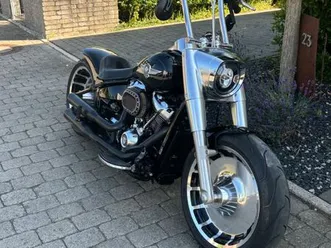 harley-davidson fat boy flfbs softail custom bike