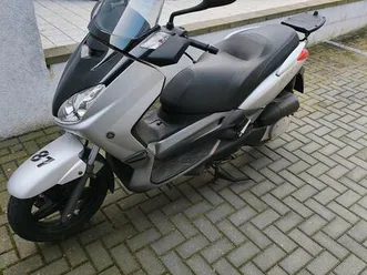 yamaha x max 250 ccm