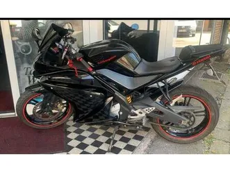 yamaha yzf r125 motorrad schwarz rot tüv neu jan 2026 125er