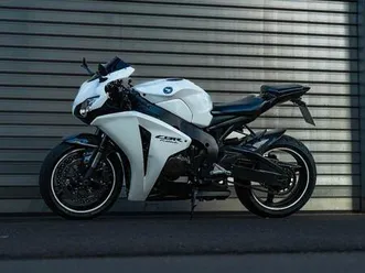 honda cbr 1000rr sc59 99db tüv bis 06/2027