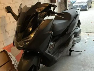honda forza 125 schwarz matt