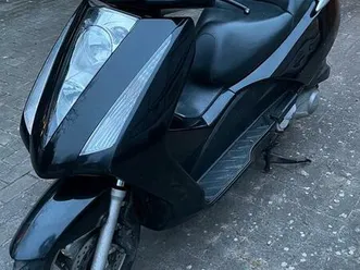 honda fes 125 ccm pantheon