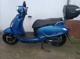 roller blau baujahr 2021