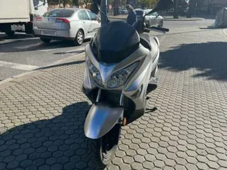 suzuki - burgman 200