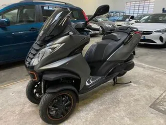 peugeot metropolis rs 400 solo7 000 km