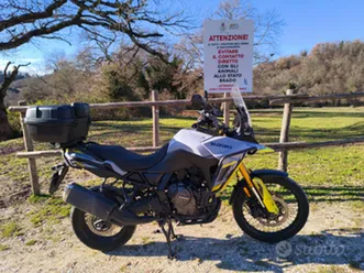 v strom 800 de accessoriata