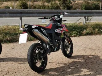 aprilia sx 125