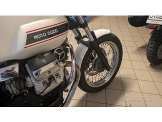 moto guzzi v7 classic 2011