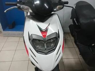 scooter 2 temps aprilia