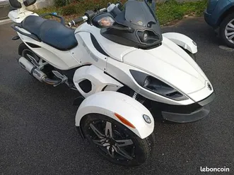 can am spyder rss