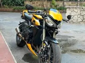 street triple 765 rs 2023