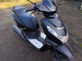 vends scooter peugeot kisbee (49 cc)