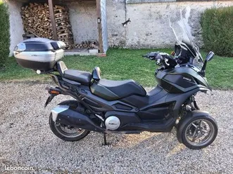 scooter kymco cv3