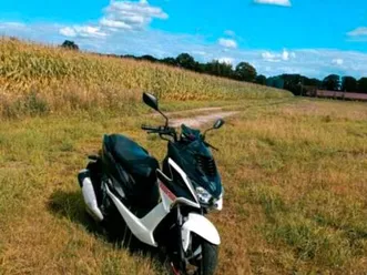 malaguti mission 125 wenig km !