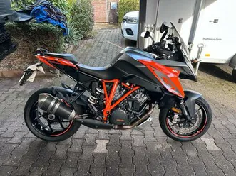 ktm superduke 1290 gt