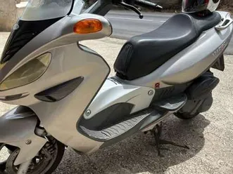 malaguti madison 250 sport grigio