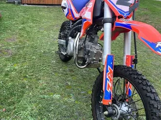 moto cross apollo 150 rfz