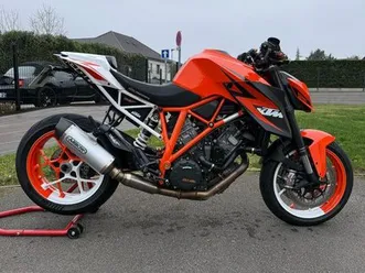 ktm 1290 superduke r