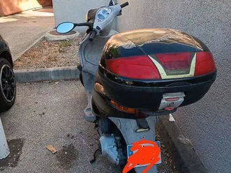 scooter piaggio fly 125