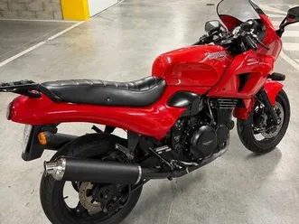 triumph sprint sport 900 t3