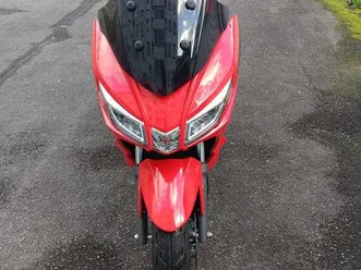scooter aprilia neuf