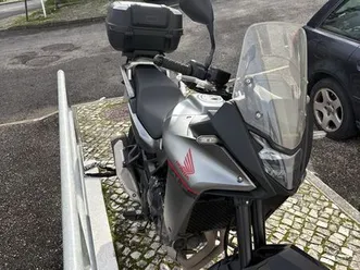 honda transalp 750 santo antónio dos cavaleiros e frielas
