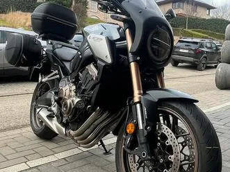 ② honda cb 650r 2022 met 50218km