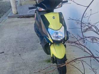 vente scooter sym très bon état