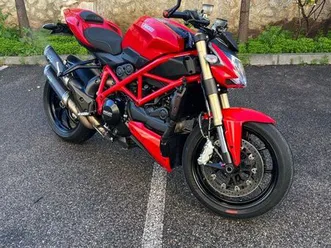 ducati streetfighter 848