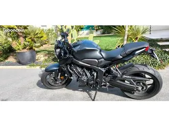 honda cb650r - black edition