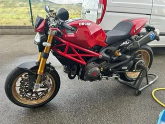 ducati - monster 1100 s