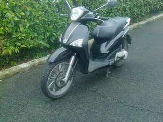 piaggio liberty