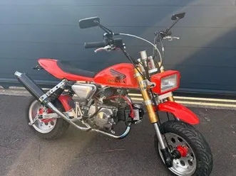 honda monkey ( 125 cc )