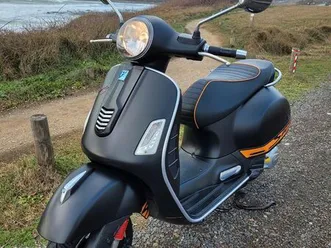 scooter vespa gts 125 super ie abs